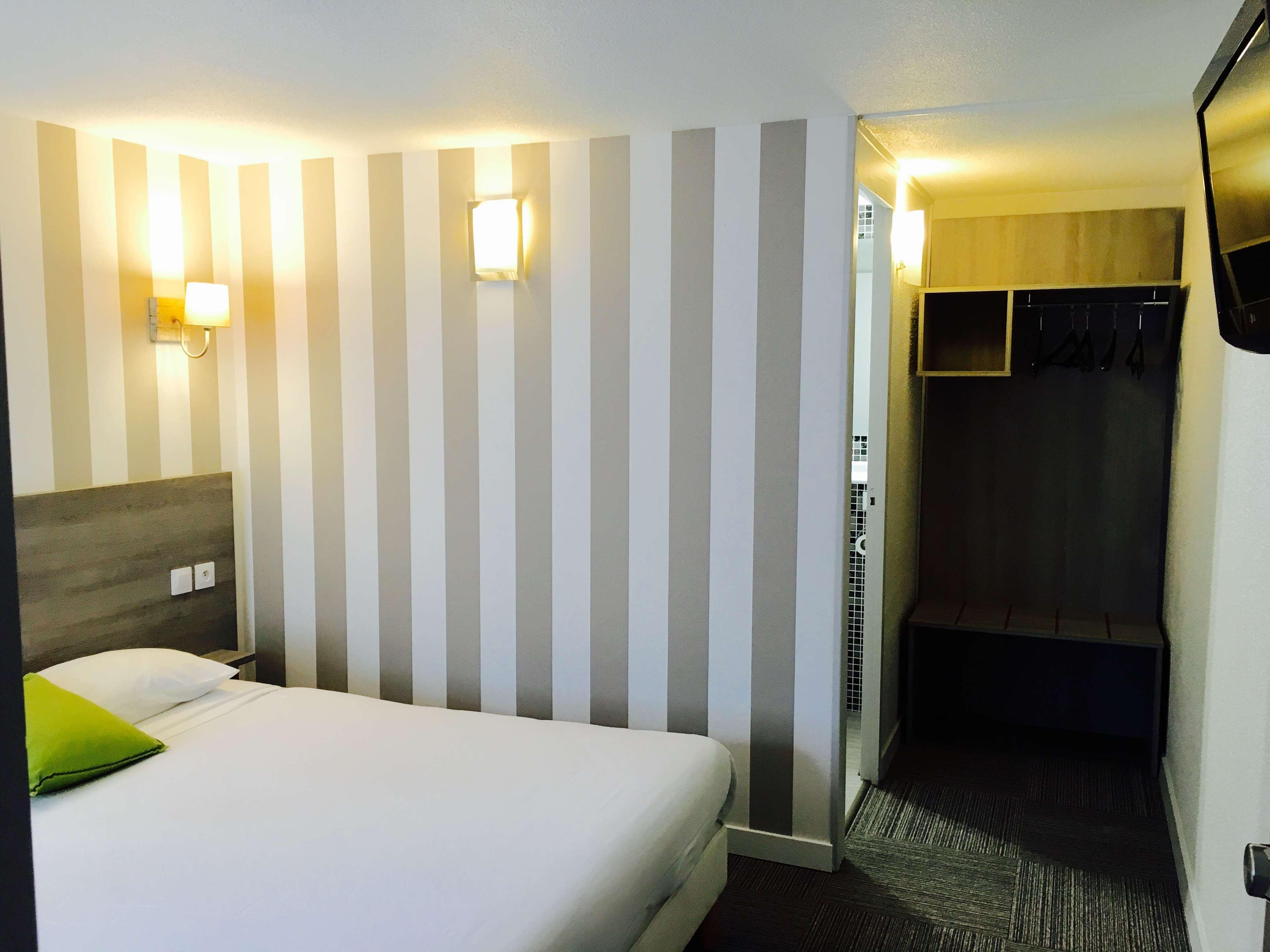 Hotel Kyriad Valenciennes Sud - 3*