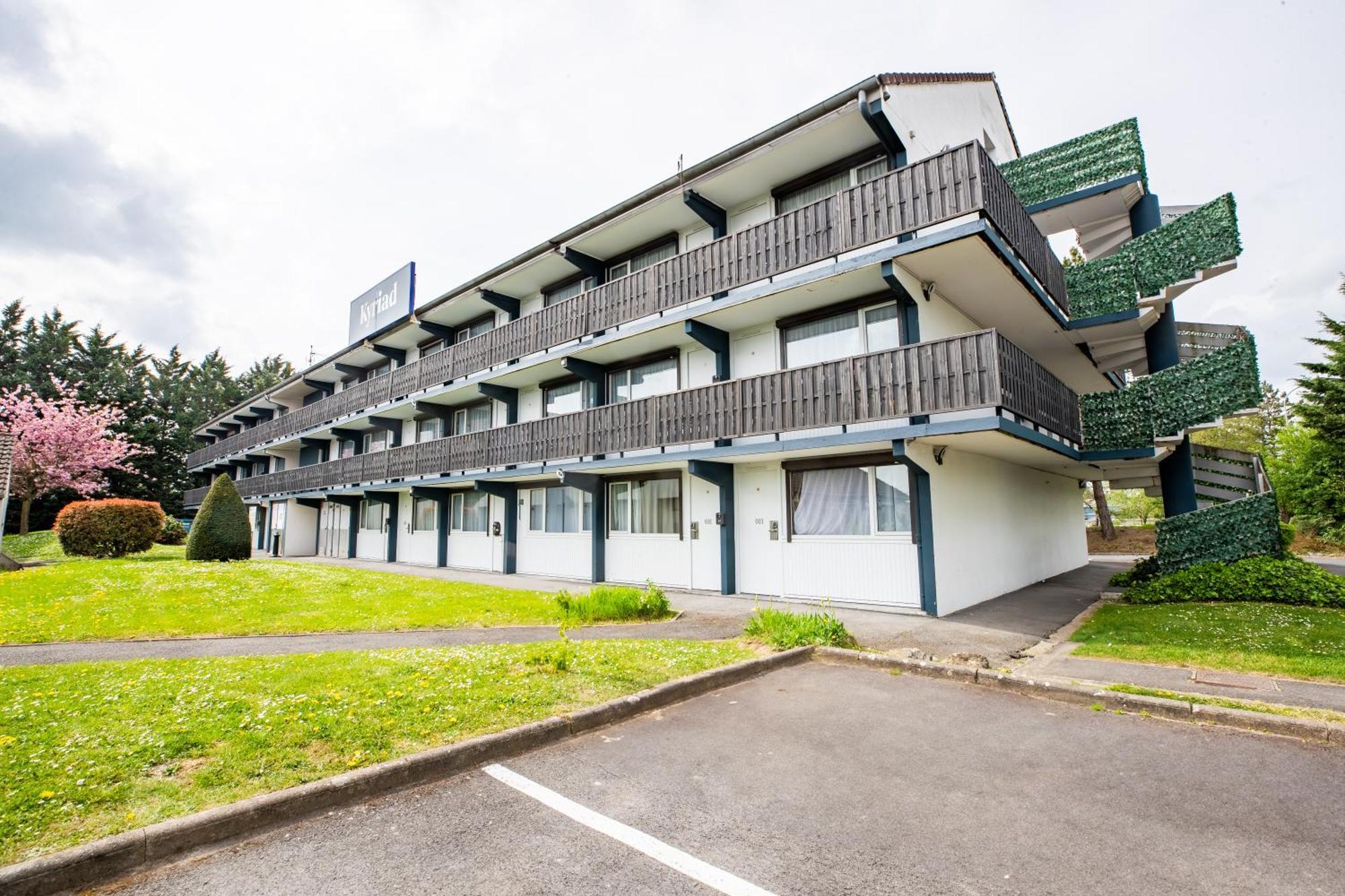 Kyriad Valenciennes Sud - Hotel Rouvignies